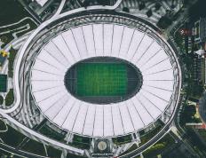 IM体育app-独行侠对阵广东队，杜兰特关键战不手软，跨洋篮球对决展现巨星本色