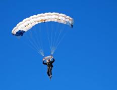 IM体育平台-当东方铁骑遭遇欧洲巨塔，山西的胜利与武切维奇的加冕