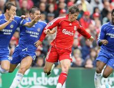 IM体育-布伦森孤胆英雄，尼克斯鏖战广州队惊险取胜