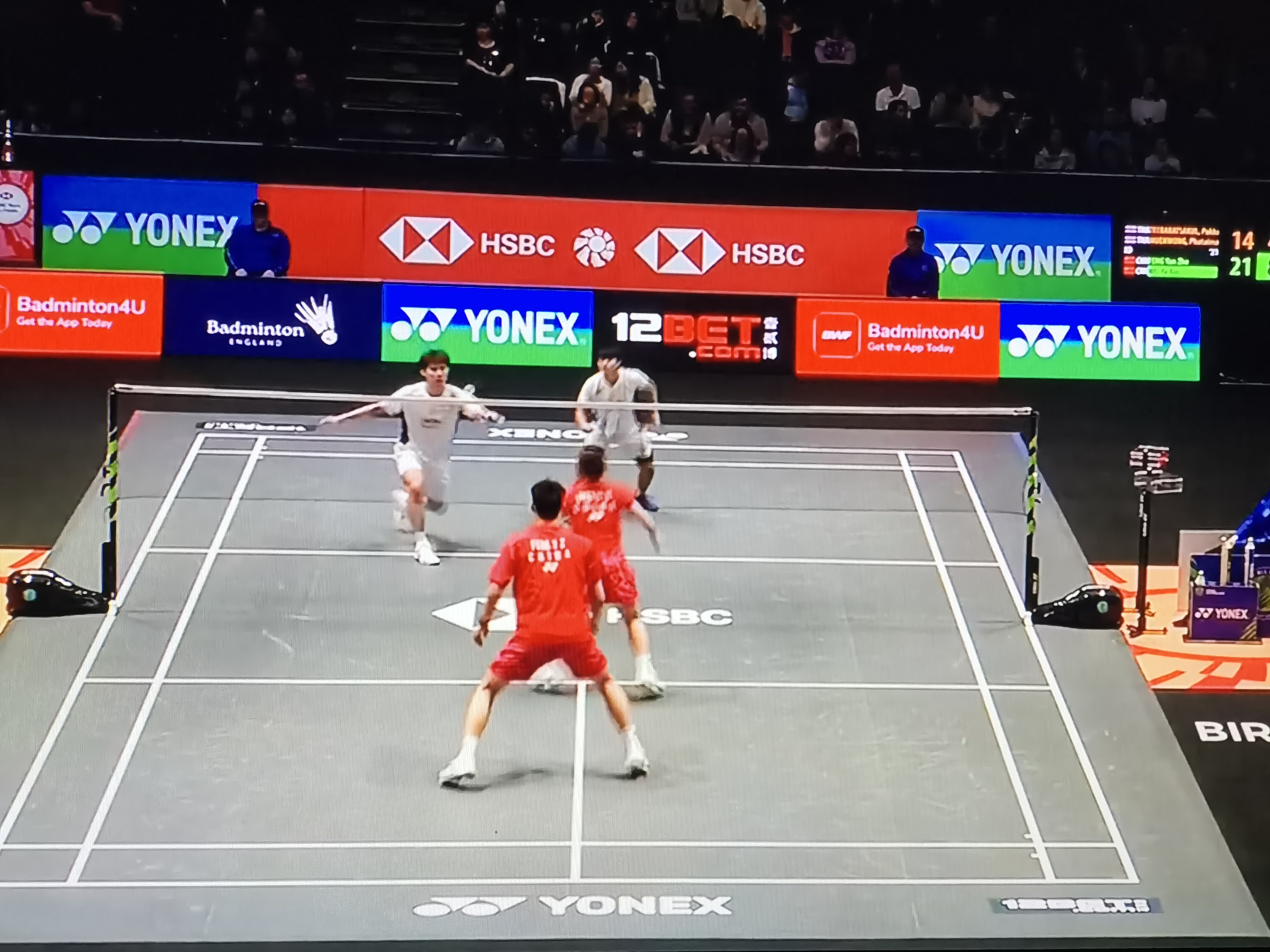 IM体育社区互动入口-泰国羽毛球队完胜英格兰羽毛球队，林丹绝境逆转的简单介绍