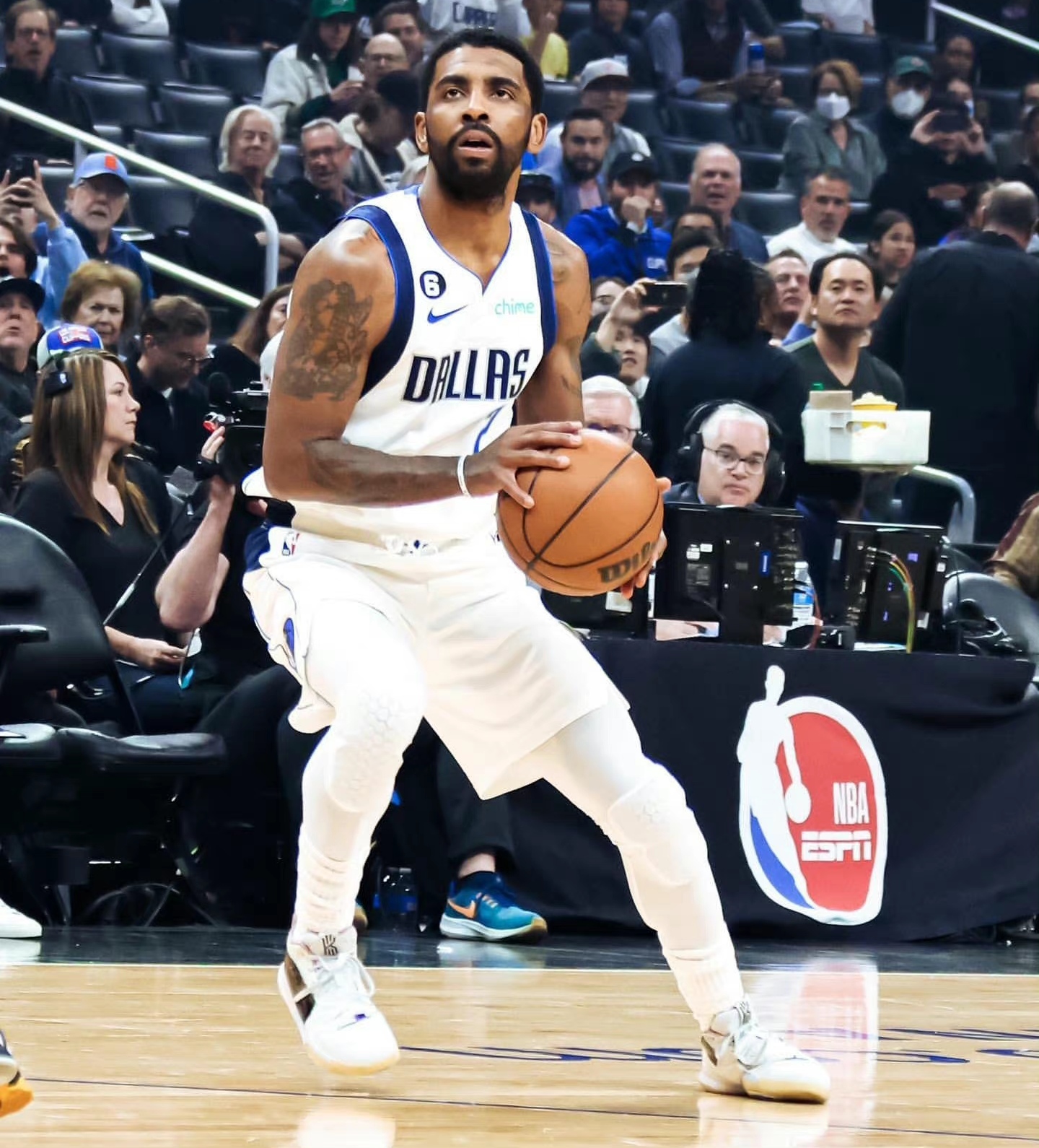 IM体育app-快船横扫尼日利亚男篮，欧文送出助攻的简单介绍