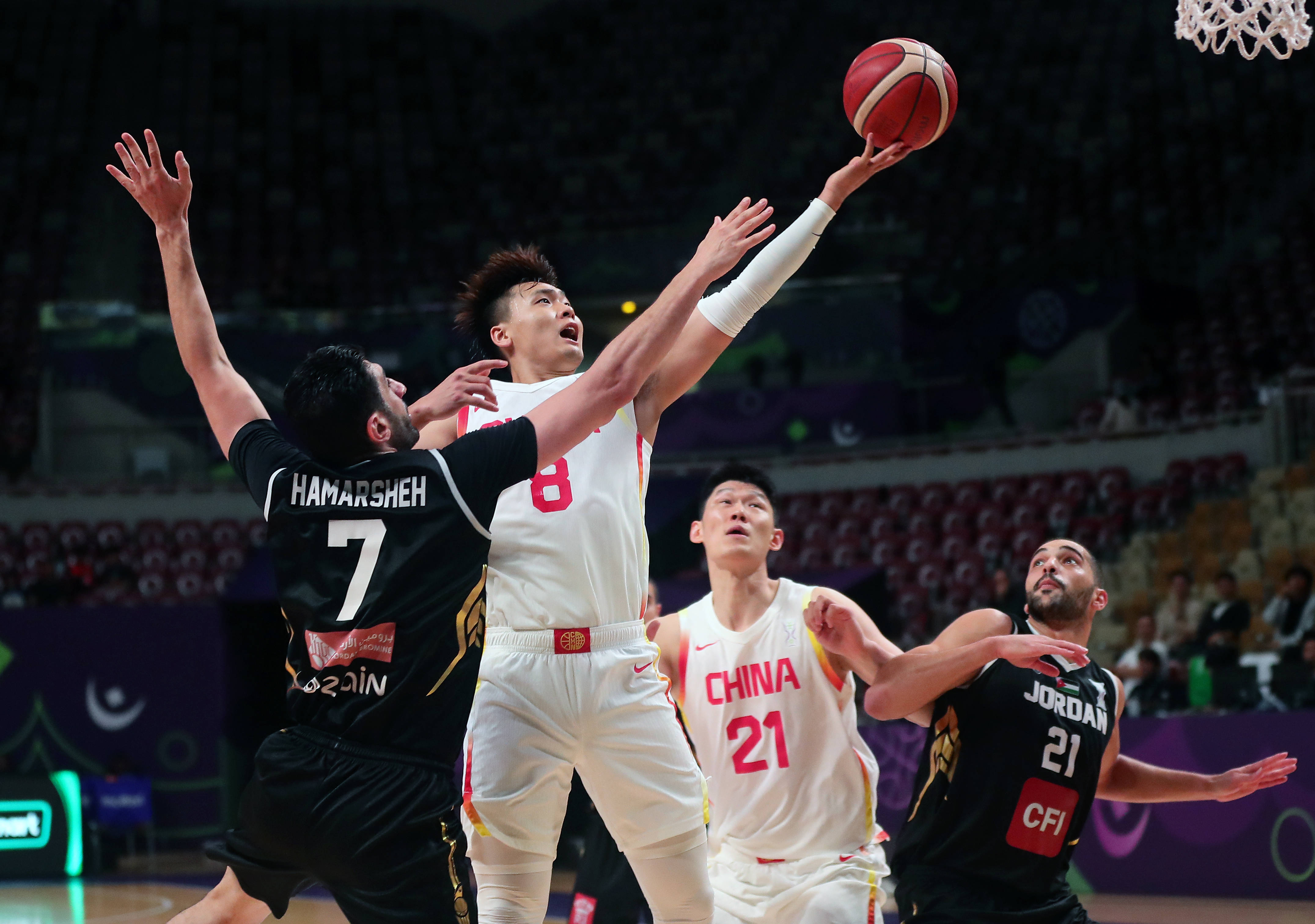 IM体育官方网站-关于中国顶尖篮球赛事紧张开战引发热议的信息