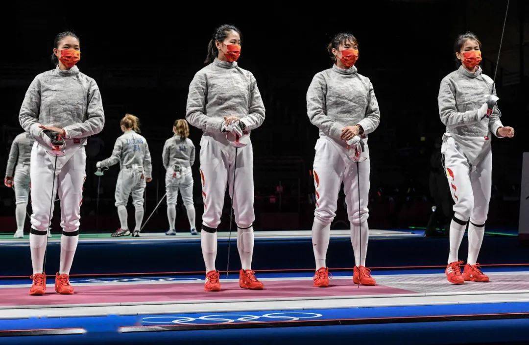 IM体育在线注册-俄罗斯代表队倾力奋战,终夺得击剑金牌的简单介绍
