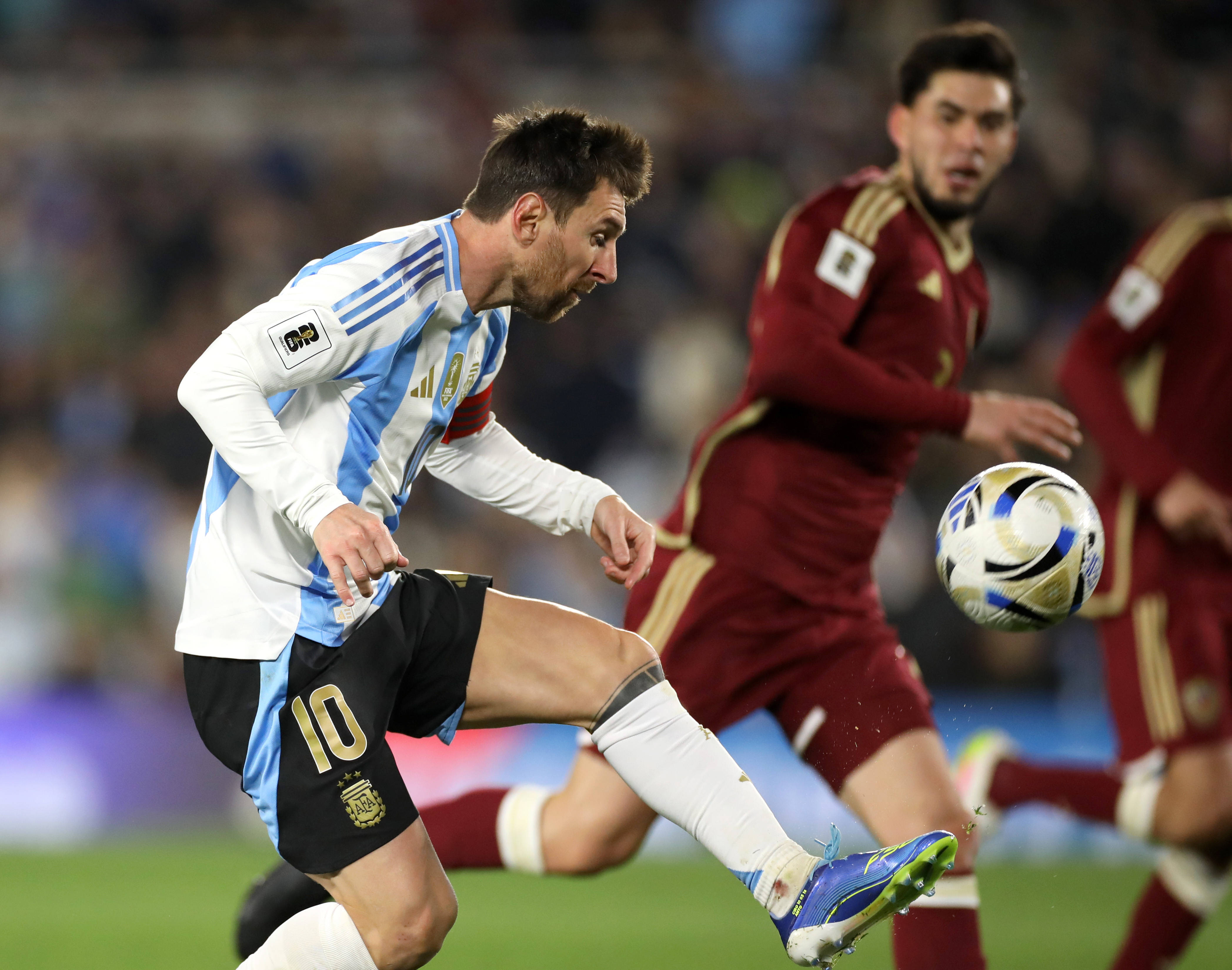 IM体育官网-阿根廷队获得国际足球比赛冠军