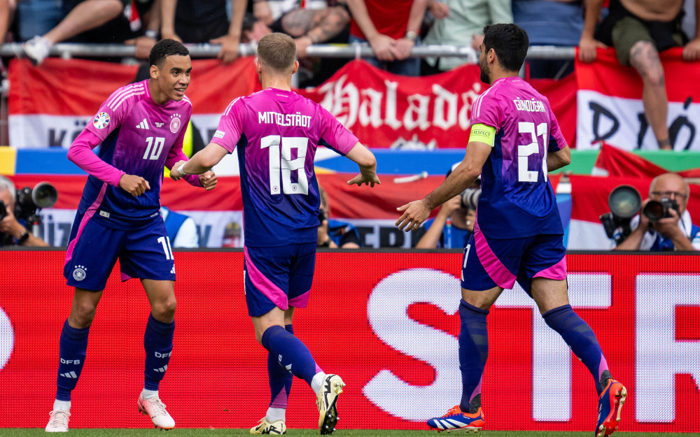 IM Sport-弗赖堡顺利赢球,成功晋级到欧洲赛事