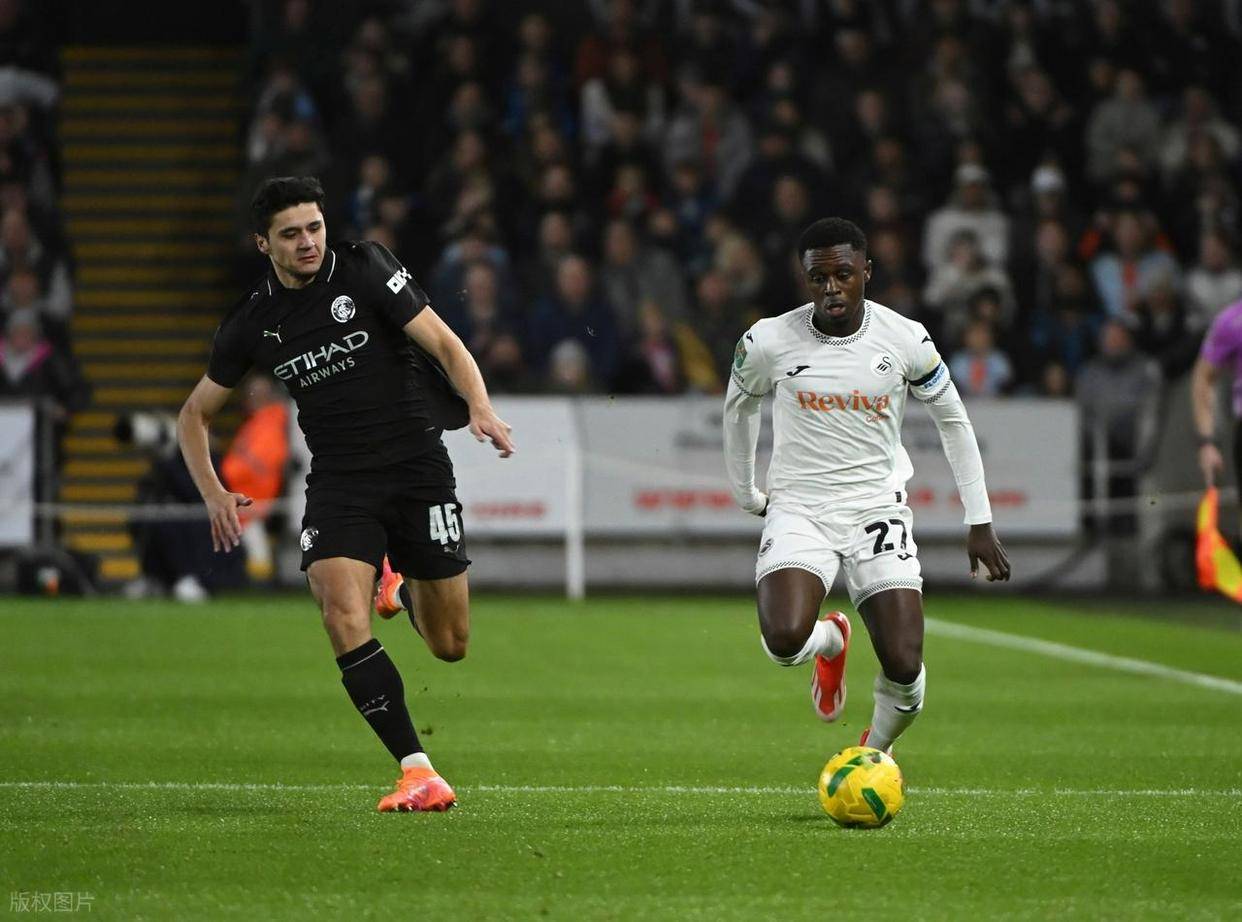 IM体育动画直播通道-包含卡迪夫城惨败伯恩茅斯,英超争冠形势前所未有的词条