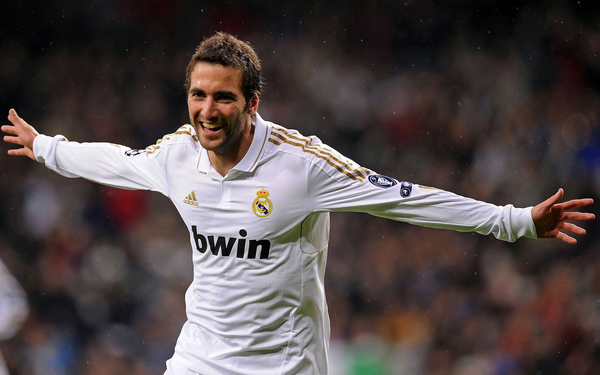 IM体育在线注册-当维京战斧遇上星条盾牌，本泽马式杀伤哲学在丹麦对阵美国中的战术投影